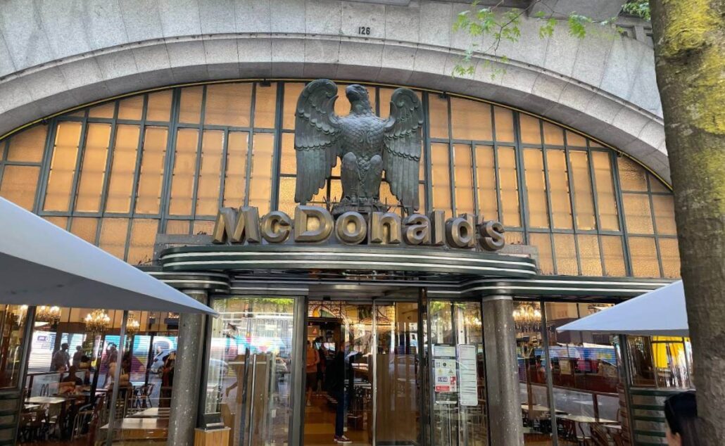 Verdens smukkest Mcdonalds - i Porto